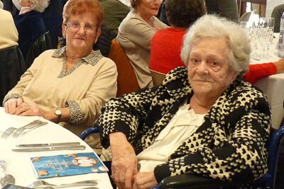 Agrandir l'image 1 sur 34, fenêtre modale