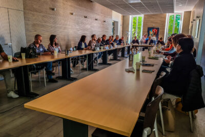 Agrandir l'image 1 sur 13, fenêtre modale