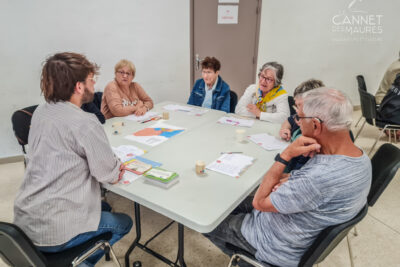 Agrandir l'image 10 sur 20, fenêtre modale