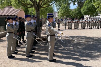 Agrandir l'image 3 sur 22, fenêtre modale