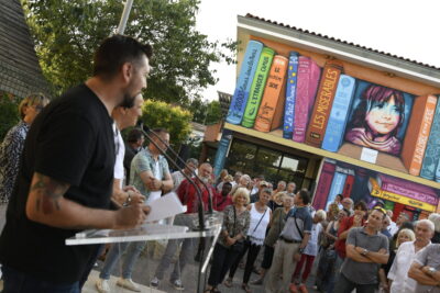 Agrandir l'image 1 sur 34, fenêtre modale