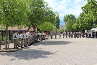 Agrandir l'image 5 sur 9, fenêtre modale