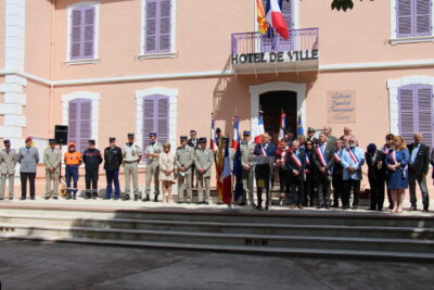 Agrandir l'image 8 sur 9, fenêtre modale